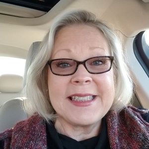 Meet your Posher, Marcia